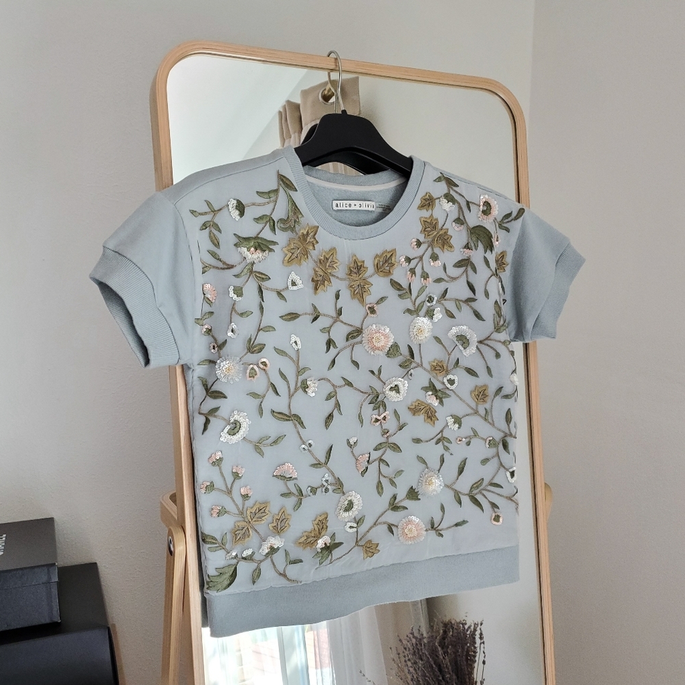 Alice+olivia sweatshirt
